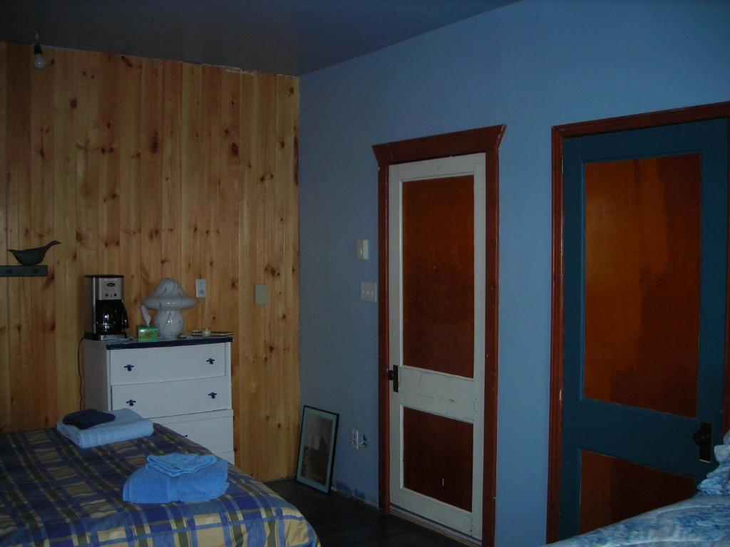 Gîte des Hauteurs et Café de la place Saint Zenon Habitación foto